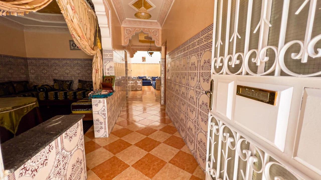 Dar Haut De Gamme Et A Un Prix Imaginaire Hostcom For Families Only Oujda Ngoại thất bức ảnh