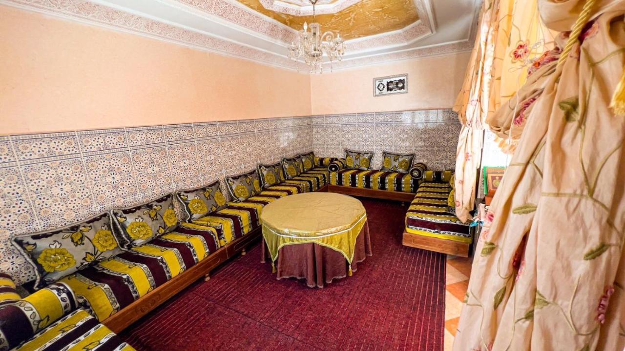 Dar Haut De Gamme Et A Un Prix Imaginaire Hostcom For Families Only Oujda Ngoại thất bức ảnh
