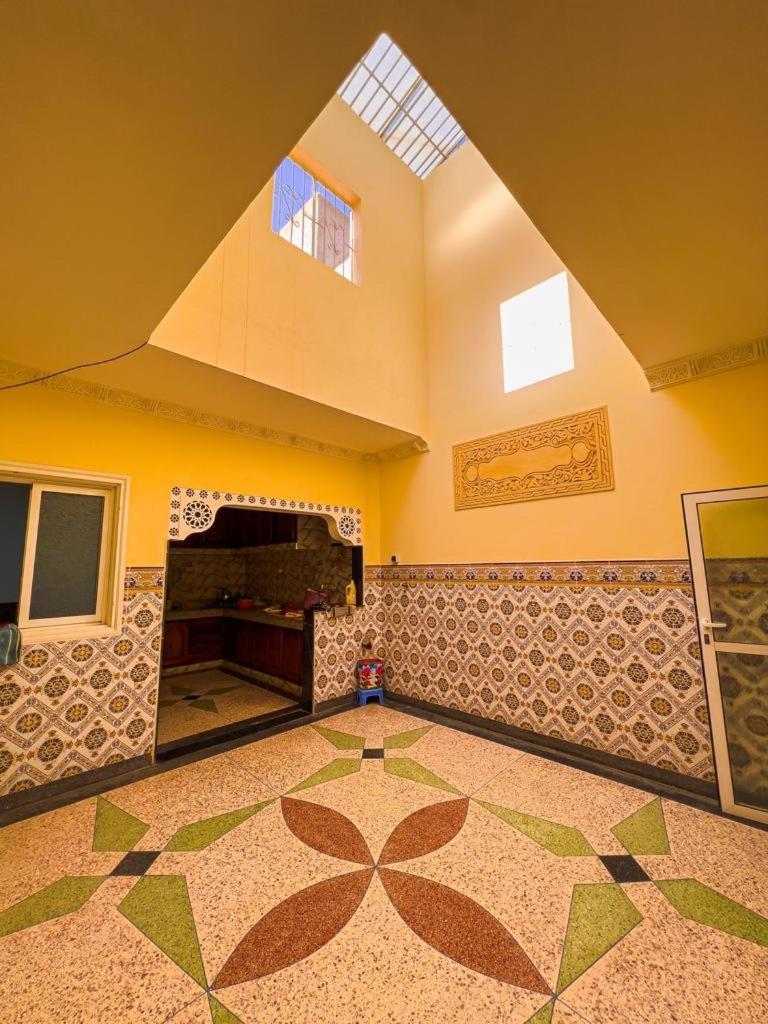Dar Haut De Gamme Et A Un Prix Imaginaire Hostcom For Families Only Oujda Ngoại thất bức ảnh